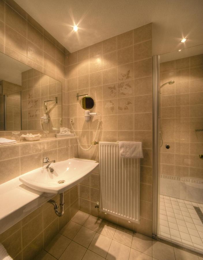 Hotel Zur Post Bernkastel-Kues Rom bilde